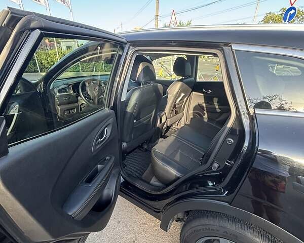 Черный Рено Kadjar, объемом двигателя 1.6 л и пробегом 147 тыс. км за 16900 $, фото 14 на Automoto.ua