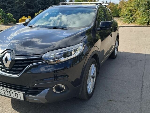 Черный Рено Kadjar, объемом двигателя 1.5 л и пробегом 107 тыс. км за 15000 $, фото 1 на Automoto.ua