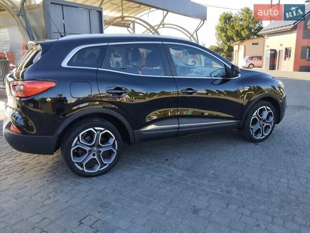 Черный Рено Kadjar, объемом двигателя 1.6 л и пробегом 153 тыс. км за 13900 $, фото 2 на Automoto.ua