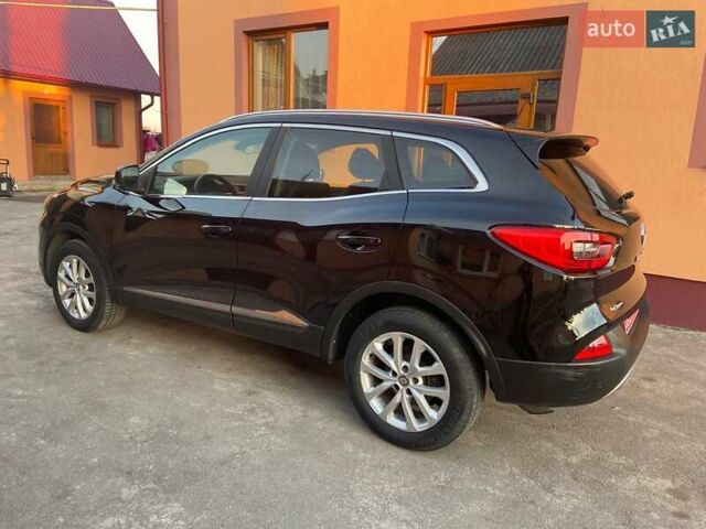 Черный Рено Kadjar, объемом двигателя 1.5 л и пробегом 183 тыс. км за 14200 $, фото 24 на Automoto.ua