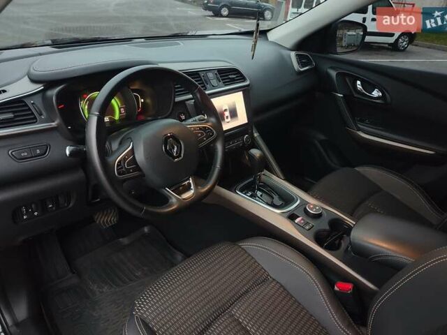 Черный Рено Kadjar, объемом двигателя 1.46 л и пробегом 235 тыс. км за 14500 $, фото 25 на Automoto.ua