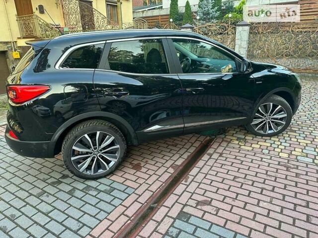 Чорний Рено Kadjar, об'ємом двигуна 1.6 л та пробігом 113 тис. км за 18500 $, фото 6 на Automoto.ua