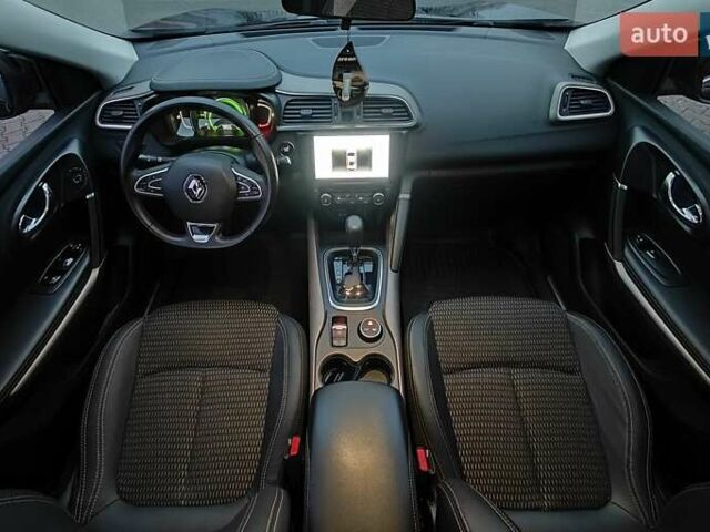 Черный Рено Kadjar, объемом двигателя 1.46 л и пробегом 235 тыс. км за 14500 $, фото 51 на Automoto.ua