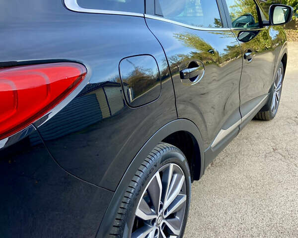 Чорний Рено Kadjar, об'ємом двигуна 1.5 л та пробігом 237 тис. км за 15550 $, фото 28 на Automoto.ua