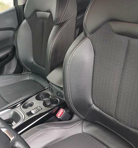 Черный Рено Kadjar, объемом двигателя 1.46 л и пробегом 255 тыс. км за 14450 $, фото 7 на Automoto.ua