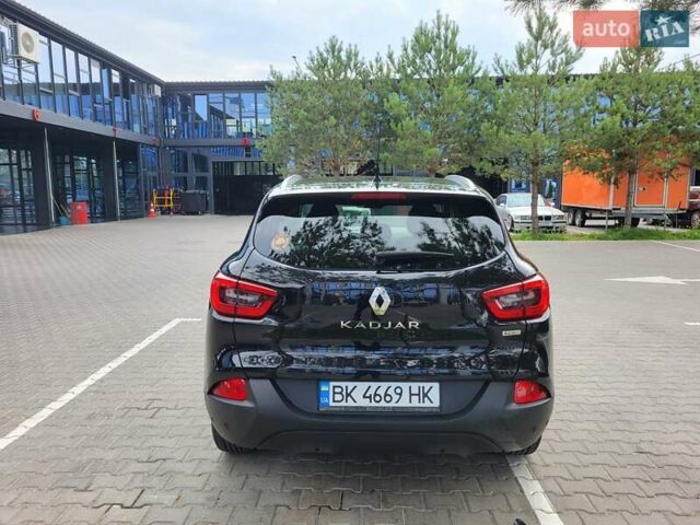 Черный Рено Kadjar, объемом двигателя 1.46 л и пробегом 195 тыс. км за 16200 $, фото 3 на Automoto.ua
