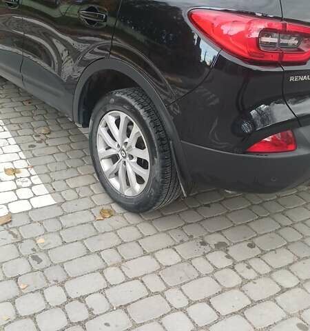 Рено Kadjar 2016 в Львове на Automoto.ua Черный Рено Kadjar, объемом двигателя 1.46 л и пробегом 255 тыс. км за 14450 $, фото 11 на Automoto.ua
