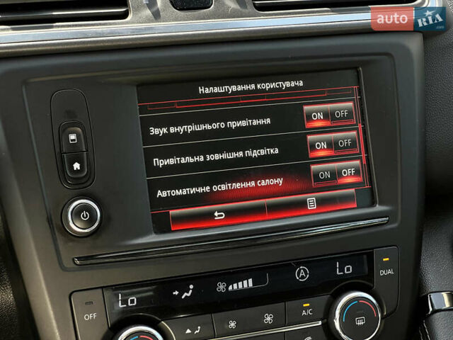 Черный Рено Kadjar, объемом двигателя 1.6 л и пробегом 175 тыс. км за 16481 $, фото 58 на Automoto.ua