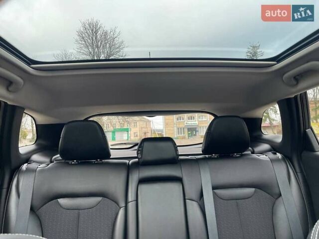 Чорний Рено Kadjar, об'ємом двигуна 1.6 л та пробігом 160 тис. км за 16700 $, фото 28 на Automoto.ua