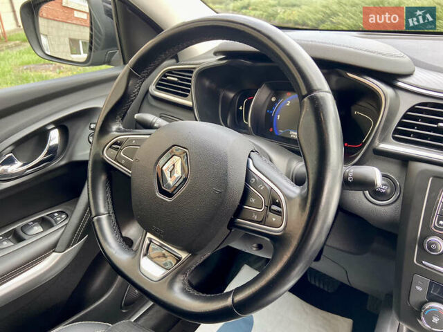Черный Рено Kadjar, объемом двигателя 1.5 л и пробегом 237 тыс. км за 15250 $, фото 58 на Automoto.ua