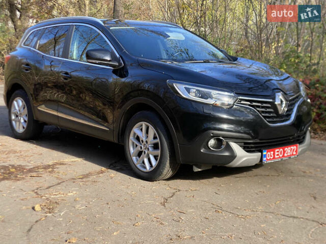 Черный Рено Kadjar, объемом двигателя 1.46 л и пробегом 139 тыс. км за 17900 $, фото 2 на Automoto.ua