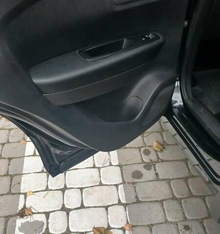 Рено Kadjar 2016 в Львове на Automoto.ua Черный Рено Kadjar, объемом двигателя 1.46 л и пробегом 255 тыс. км за 14450 $, фото 2 на Automoto.ua