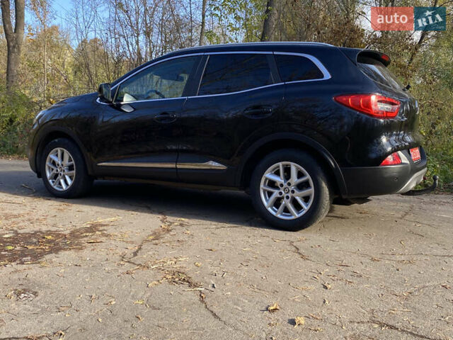 Черный Рено Kadjar, объемом двигателя 1.46 л и пробегом 139 тыс. км за 17900 $, фото 5 на Automoto.ua