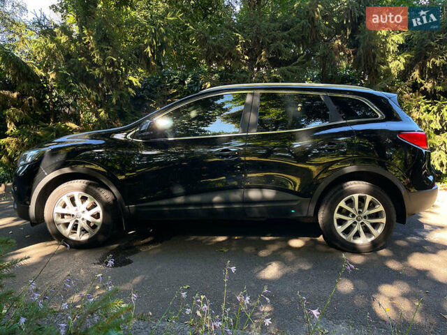 Черный Рено Kadjar, объемом двигателя 1.46 л и пробегом 255 тыс. км за 12490 $, фото 35 на Automoto.ua