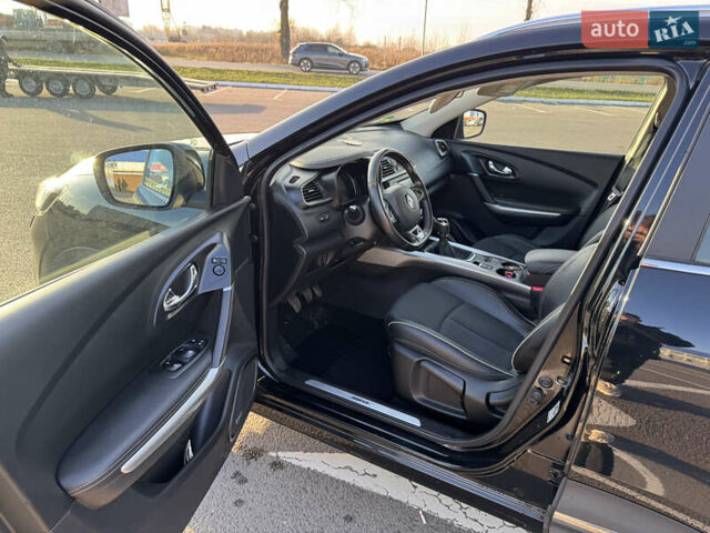 Чорний Рено Kadjar, об'ємом двигуна 1.6 л та пробігом 182 тис. км за 16400 $, фото 9 на Automoto.ua