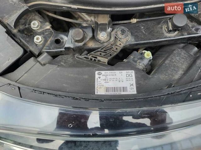 Черный Рено Kadjar, объемом двигателя 1.46 л и пробегом 195 тыс. км за 16200 $, фото 27 на Automoto.ua