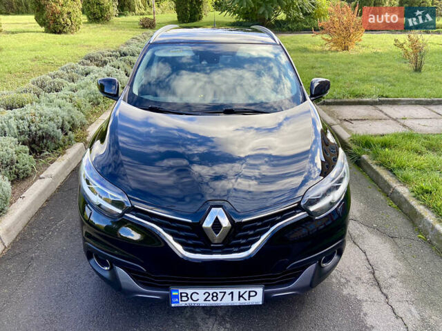 Рено Kadjar 2016 в Умани на Automoto.ua Черный Рено Kadjar, объемом двигателя 1.5 л и пробегом 236 тыс. км за 15550 $, фото 2 на Automoto.ua