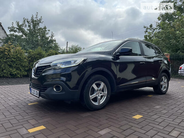 Черный Рено Kadjar, объемом двигателя 1.5 л и пробегом 229 тыс. км за 16700 $, фото 5 на Automoto.ua