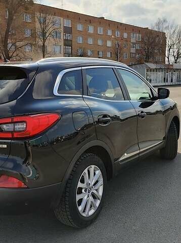 Черный Рено Kadjar, объемом двигателя 1.5 л и пробегом 197 тыс. км за 16500 $, фото 6 на Automoto.ua