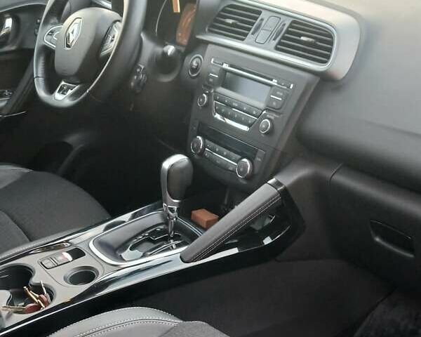 Рено Kadjar 2016 в Львове на Automoto.ua Черный Рено Kadjar, объемом двигателя 1.46 л и пробегом 255 тыс. км за 14450 $, фото 27 на Automoto.ua
