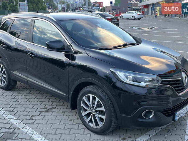 Черный Рено Kadjar, объемом двигателя 1.46 л и пробегом 142 тыс. км за 16500 $, фото 2 на Automoto.ua