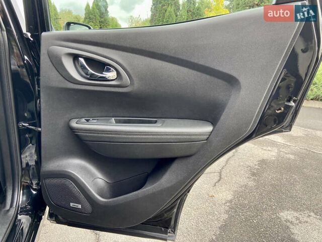 Черный Рено Kadjar, объемом двигателя 1.5 л и пробегом 237 тыс. км за 15400 $, фото 51 на Automoto.ua
