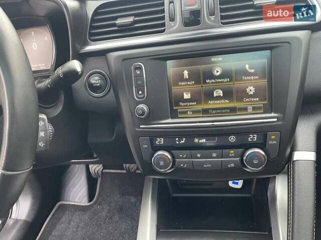 Чорний Рено Kadjar, об'ємом двигуна 1.6 л та пробігом 160 тис. км за 16700 $, фото 40 на Automoto.ua