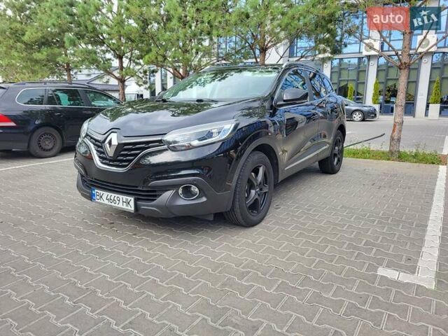 Черный Рено Kadjar, объемом двигателя 1.46 л и пробегом 195 тыс. км за 16200 $, фото 7 на Automoto.ua