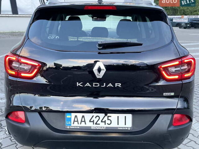 Черный Рено Kadjar, объемом двигателя 1.46 л и пробегом 142 тыс. км за 16500 $, фото 5 на Automoto.ua