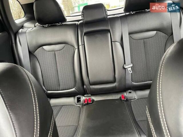 Чорний Рено Kadjar, об'ємом двигуна 1.6 л та пробігом 160 тис. км за 16700 $, фото 27 на Automoto.ua