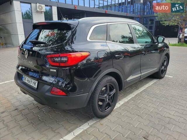 Черный Рено Kadjar, объемом двигателя 1.46 л и пробегом 195 тыс. км за 16200 $, фото 4 на Automoto.ua
