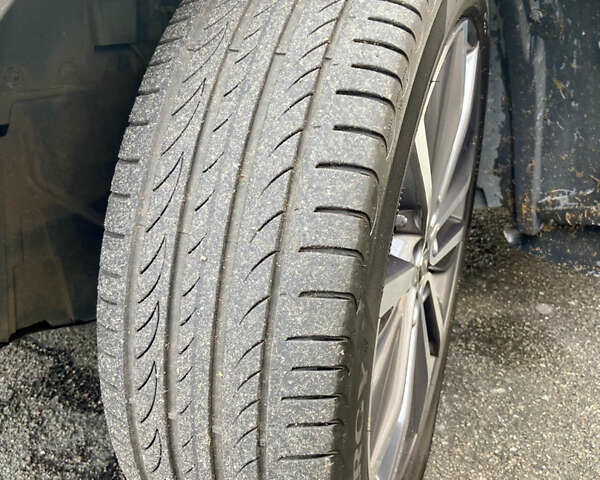 Черный Рено Kadjar, объемом двигателя 1.5 л и пробегом 237 тыс. км за 15250 $, фото 93 на Automoto.ua