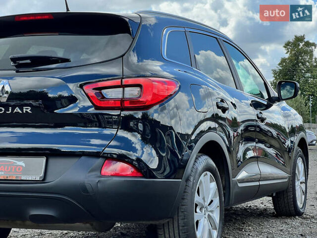 Черный Рено Kadjar, объемом двигателя 1.6 л и пробегом 175 тыс. км за 16481 $, фото 12 на Automoto.ua