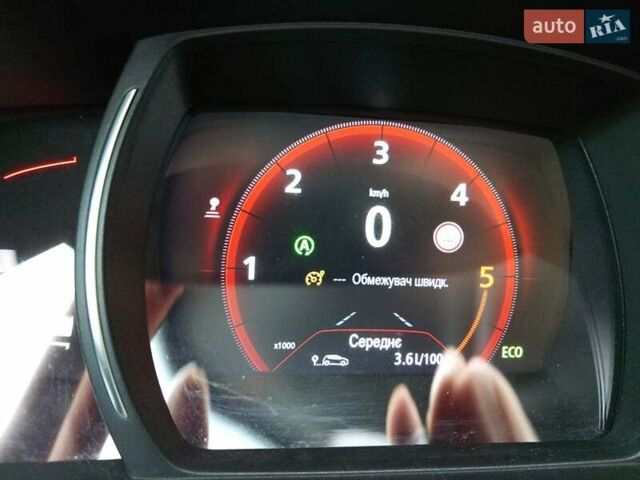 Черный Рено Kadjar, объемом двигателя 1.46 л и пробегом 292 тыс. км за 16000 $, фото 3 на Automoto.ua