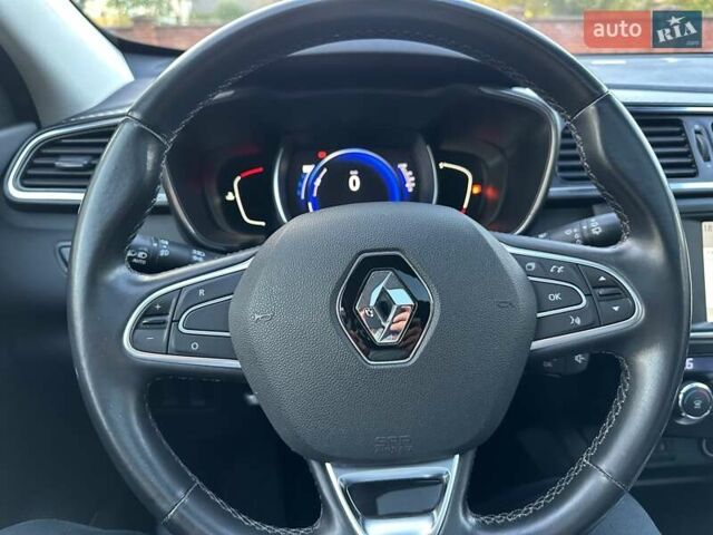 Черный Рено Kadjar, объемом двигателя 1.46 л и пробегом 198 тыс. км за 16950 $, фото 55 на Automoto.ua