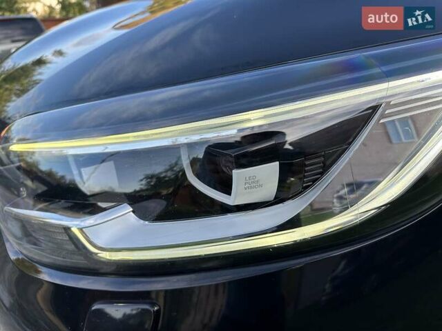 Черный Рено Kadjar, объемом двигателя 1.46 л и пробегом 198 тыс. км за 16950 $, фото 8 на Automoto.ua