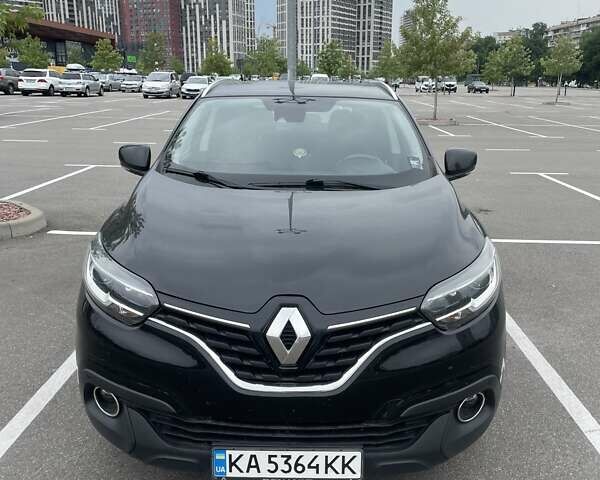Черный Рено Kadjar, объемом двигателя 1.46 л и пробегом 252 тыс. км за 16000 $, фото 1 на Automoto.ua