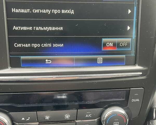 Черный Рено Kadjar, объемом двигателя 1.46 л и пробегом 252 тыс. км за 16000 $, фото 13 на Automoto.ua