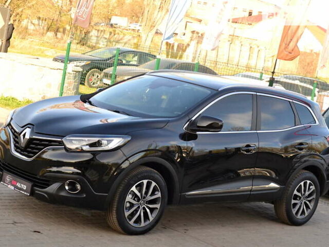 Черный Рено Kadjar, объемом двигателя 1.5 л и пробегом 114 тыс. км за 17655 $, фото 3 на Automoto.ua