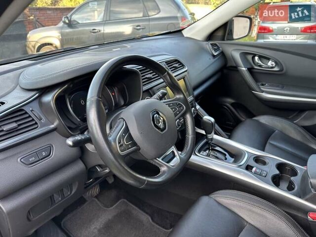 Черный Рено Kadjar, объемом двигателя 1.46 л и пробегом 198 тыс. км за 16950 $, фото 30 на Automoto.ua