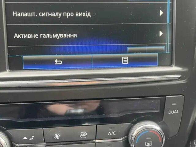 Чорний Рено Kadjar, об'ємом двигуна 1.5 л та пробігом 235 тис. км за 15500 $, фото 8 на Automoto.ua