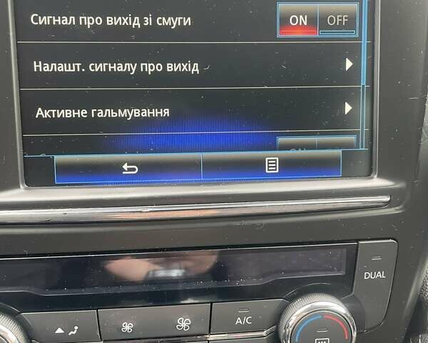 Черный Рено Kadjar, объемом двигателя 1.46 л и пробегом 252 тыс. км за 16000 $, фото 11 на Automoto.ua