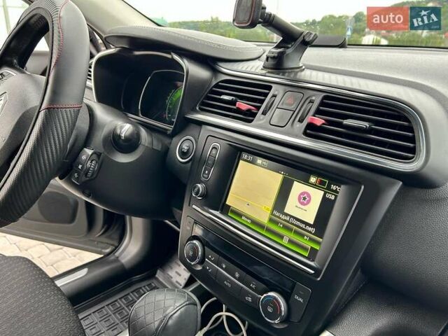 Черный Рено Kadjar, объемом двигателя 1.5 л и пробегом 240 тыс. км за 16100 $, фото 22 на Automoto.ua