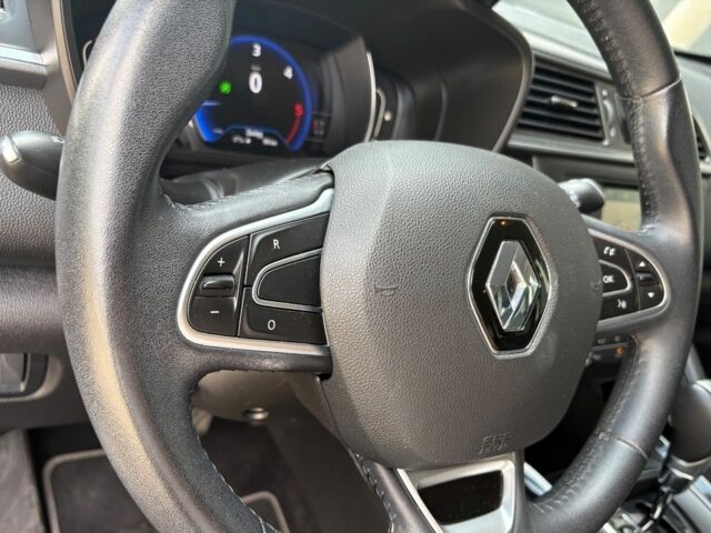 Черный Рено Kadjar, объемом двигателя 1.5 л и пробегом 223 тыс. км за 7900 $, фото 13 на Automoto.ua