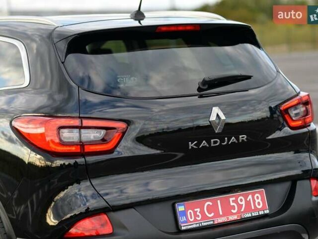 Черный Рено Kadjar, объемом двигателя 0 л и пробегом 101 тыс. км за 19800 $, фото 3 на Automoto.ua
