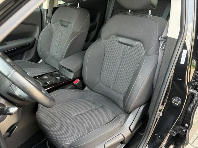 Черный Рено Kadjar, объемом двигателя 1.5 л и пробегом 223 тыс. км за 7900 $, фото 19 на Automoto.ua