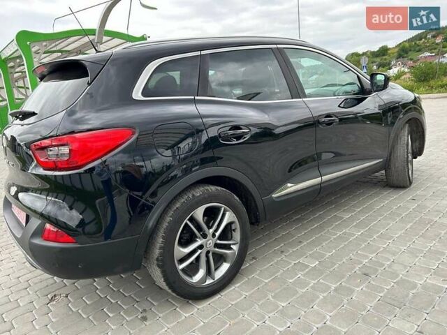 Черный Рено Kadjar, объемом двигателя 1.5 л и пробегом 240 тыс. км за 16100 $, фото 7 на Automoto.ua