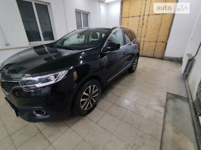 Черный Рено Kadjar, объемом двигателя 1.46 л и пробегом 200 тыс. км за 17000 $, фото 5 на Automoto.ua