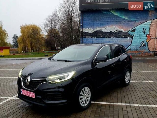 Черный Рено Kadjar, объемом двигателя 1.5 л и пробегом 216 тыс. км за 16800 $, фото 1 на Automoto.ua