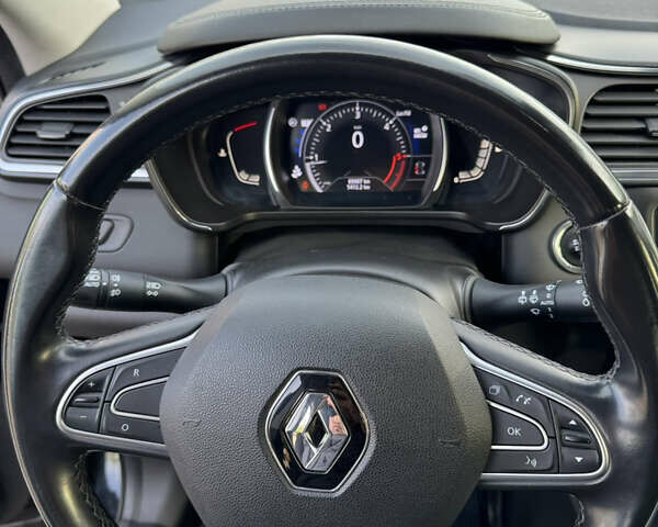 Черный Рено Kadjar, объемом двигателя 1.5 л и пробегом 70 тыс. км за 21000 $, фото 22 на Automoto.ua